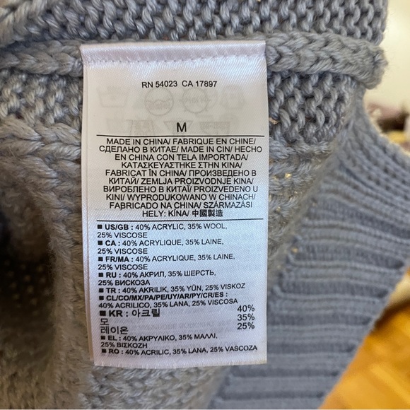 🔥 Banana Republic | Smoky Gray Chunky Knit Wool-Blend Pullover Sweater Small - Picture 4 of 6